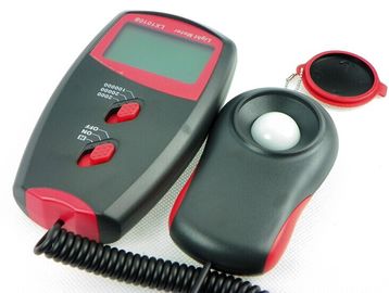 China 1-100,000 lux Wide Measuring Range Portable Digital Lux Meter Light Level Meter Tester supplier