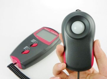 1-100,000 lux Wide Measuring Range Portable Digital Lux Meter Light Level Meter Tester supplier