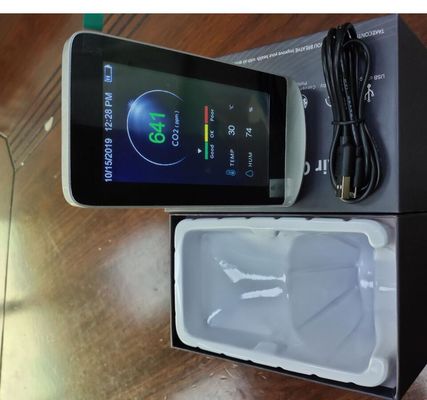DM72C Multifunctional Air Quality Analyzer Digital Display Screen CO2 PM2.5 Temperature Humidity Detector Gas Analyzer supplier